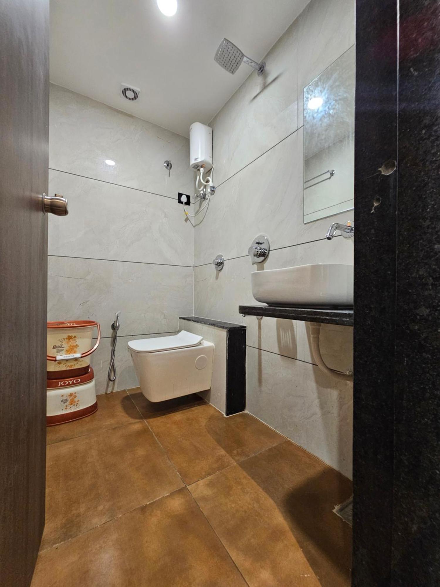 Hotel Allen Ahmadabad Zewnętrze zdjęcie